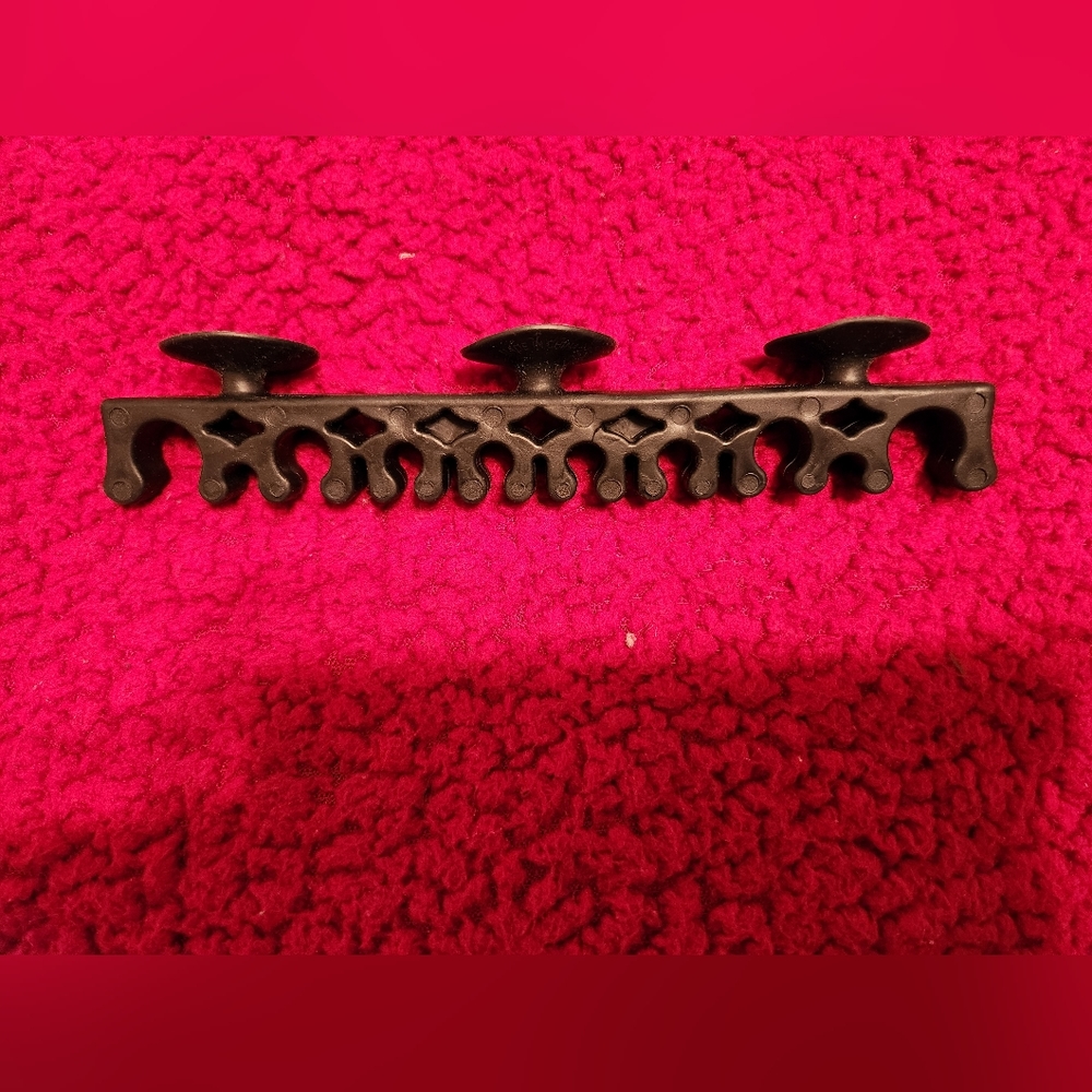 Silicone suction makeup brush holder